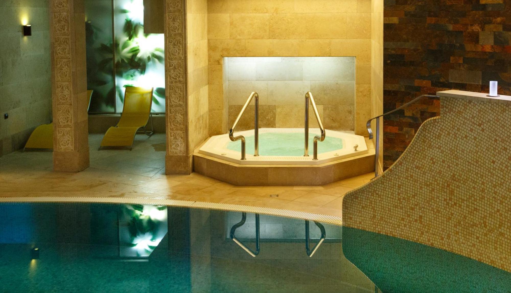 Meduza Hotel & Spa Миелно Екстериор снимка