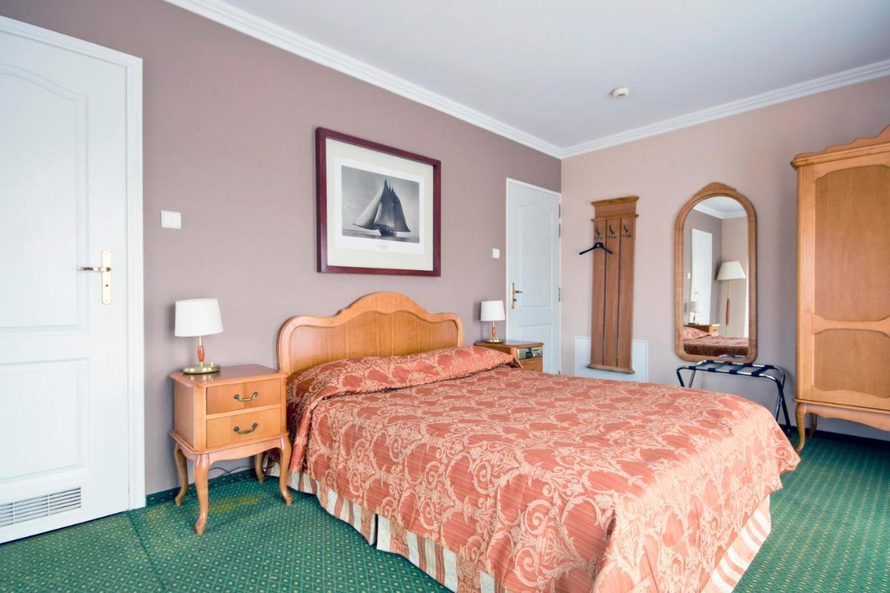 Meduza Hotel & Spa Миелно Екстериор снимка