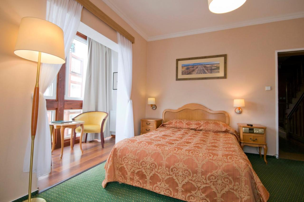 Meduza Hotel & Spa Миелно Екстериор снимка