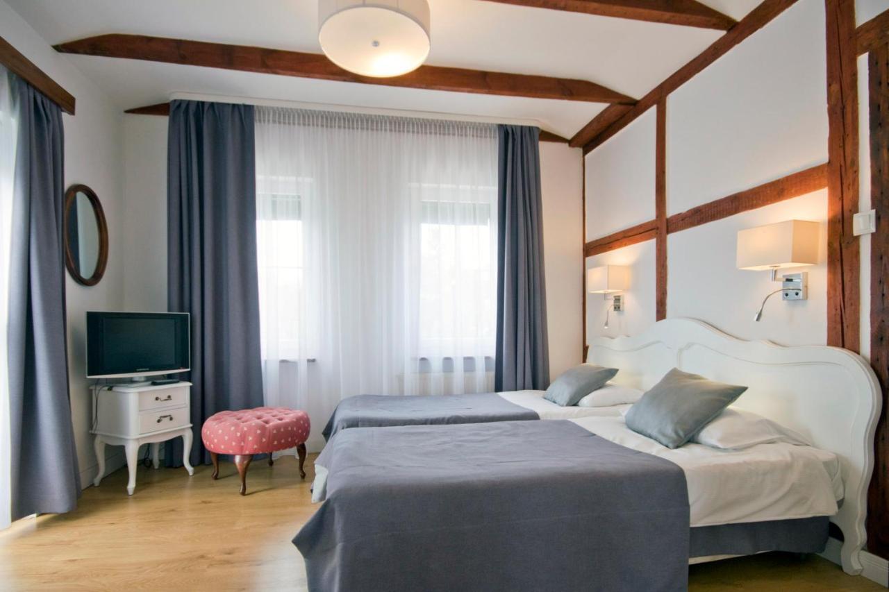 Meduza Hotel & Spa Миелно Екстериор снимка